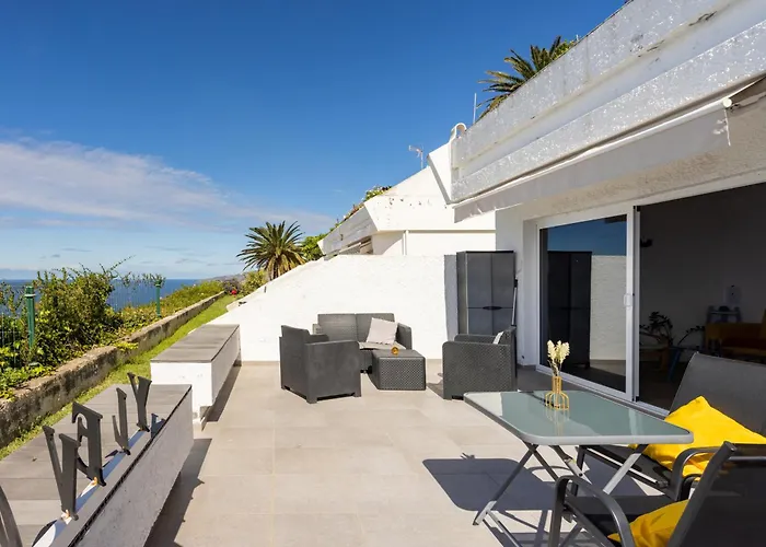 Live La Victoria Lovely La Palmita